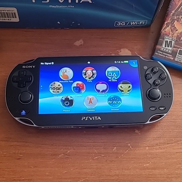 Sony PS Vita 3G With Games. - Picture 2 of 8